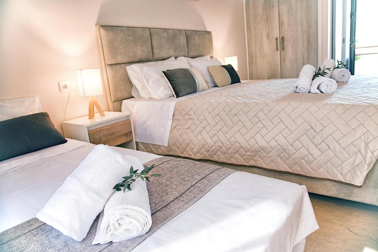 Costas Apartments Mesongi Ngoại thất bức ảnh