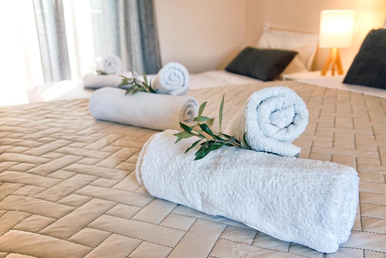 Costas Apartments Mesongi Ngoại thất bức ảnh