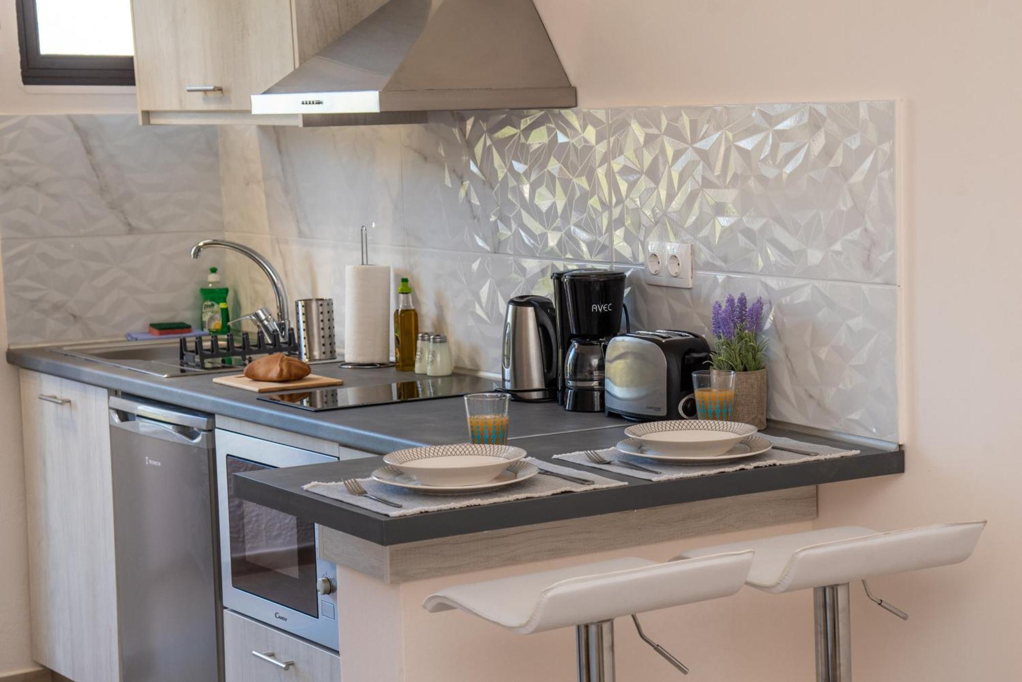 Costas Apartments Mesongi Phòng bức ảnh